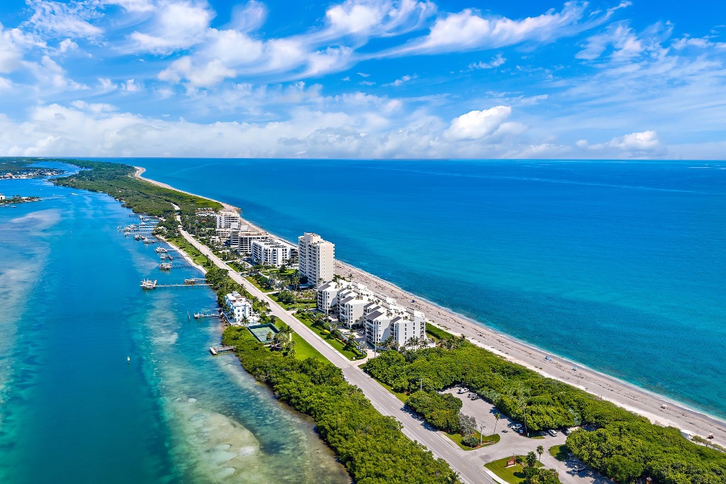 Barrier island aerial showing the Intracoastal and Atlantic Ocean